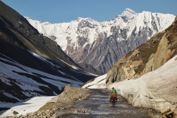 One of the most beautiful passes in the world between Kashmir Valley and Ladkh.