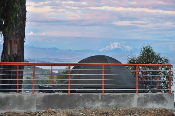 Sleeping on the walkway of a "mirador" or viewpoint.